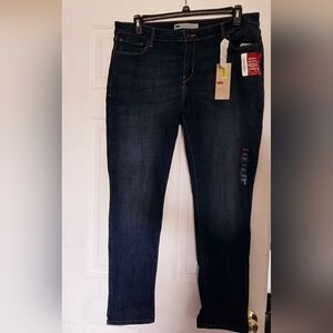 Levi Skinny Jeans